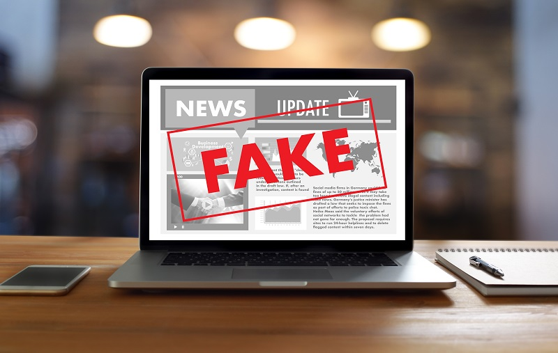 Sosial Media Masa Kini Revolusi atau Bumerang